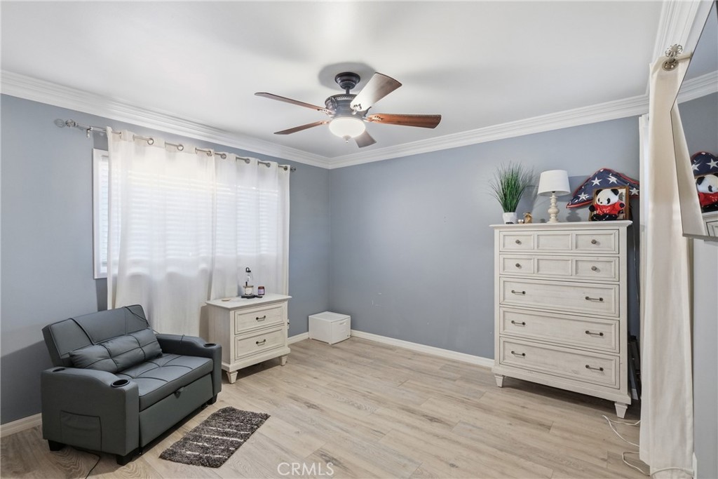 1222 E Elgenia Property Photo 8