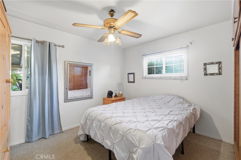 1222 E Elgenia Property Photo 11