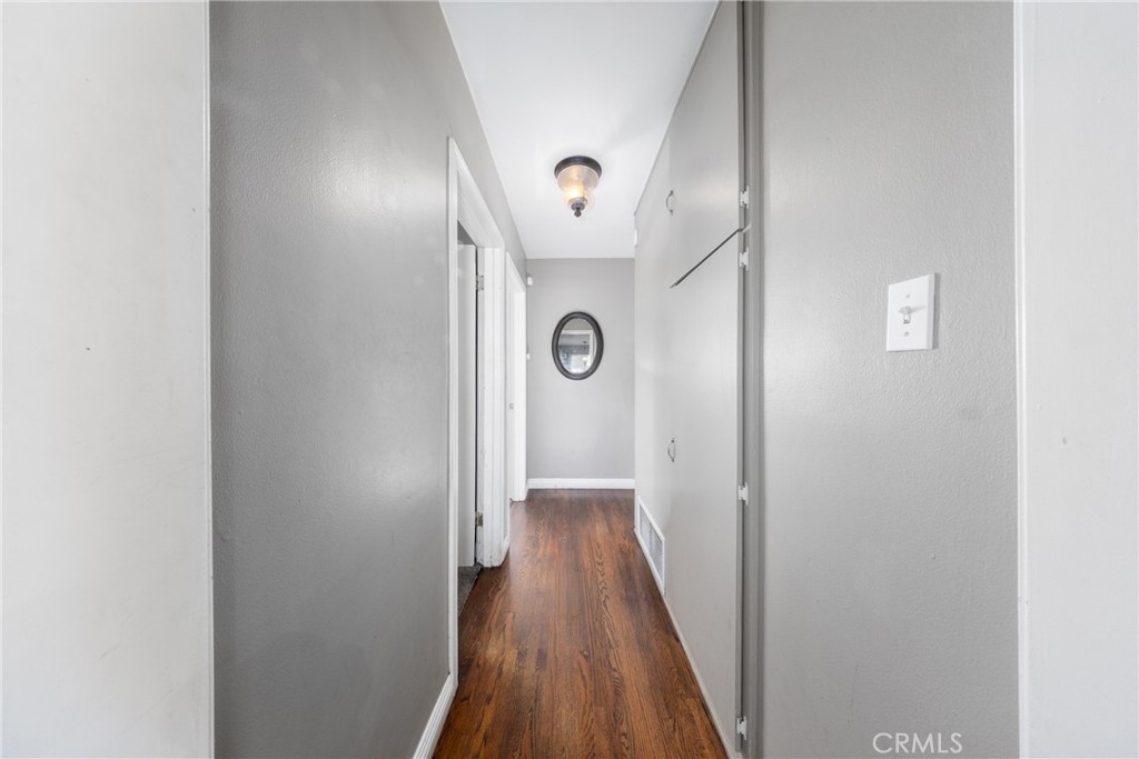 1122 W Service Property Photo 16
