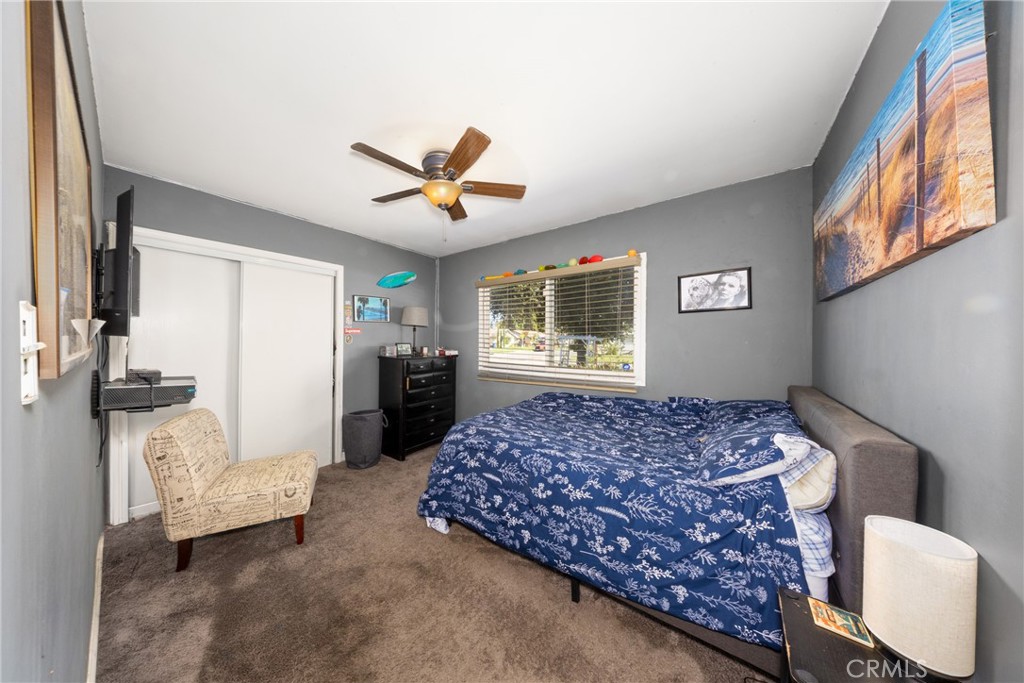 1122 W Service Property Photo 17