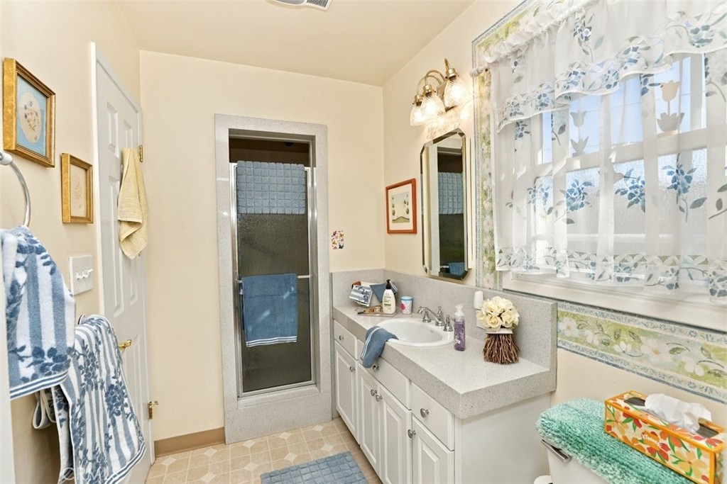 3636 N Shadyglen Drive Property Photo 43