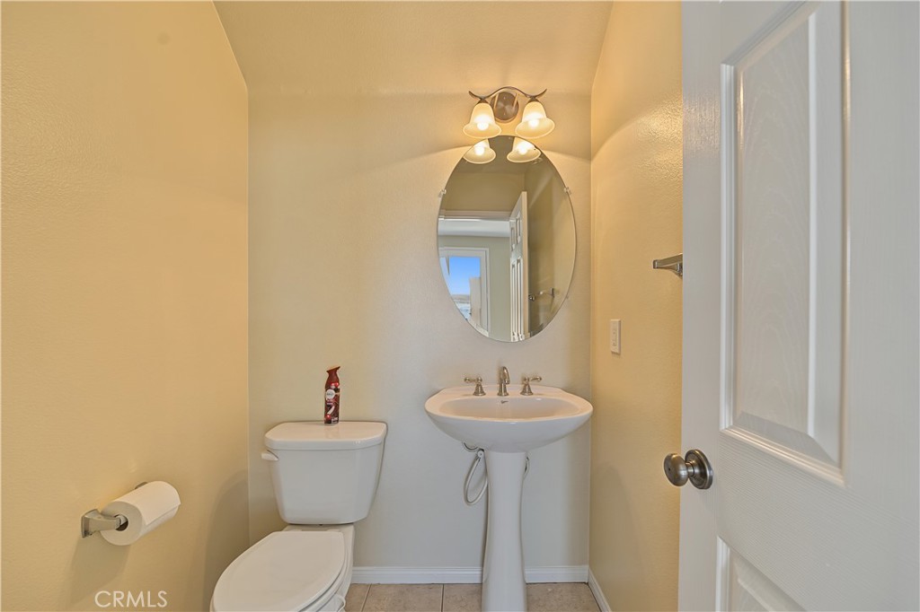 1561 N Catskills Property Photo 25