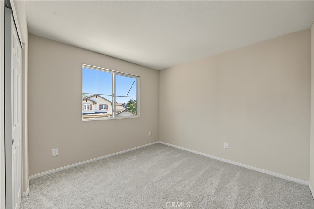 1561 N Catskills Property Photo 39
