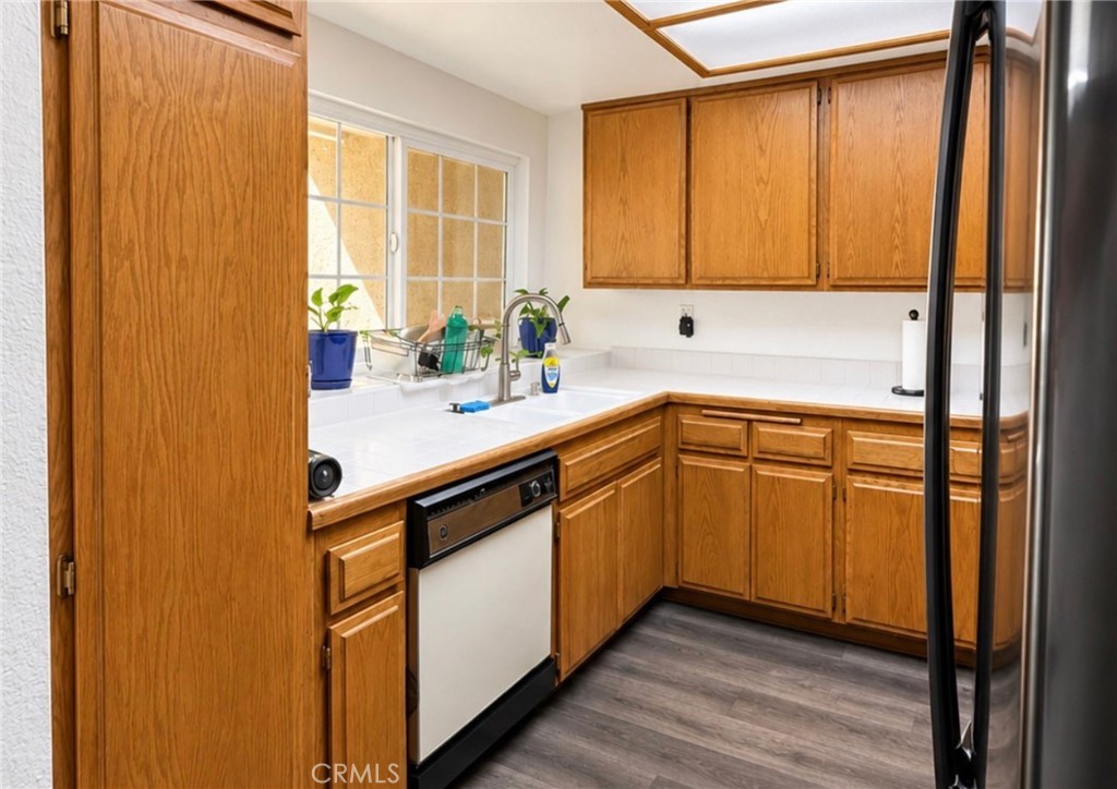 10050 1/2 Base Line Road Property Photo 7