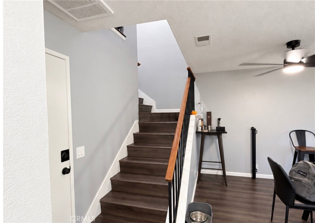 10050 1/2 Base Line Road Property Photo 10