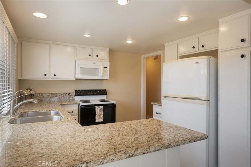 110 Oak Forest Circle Property Photo 17