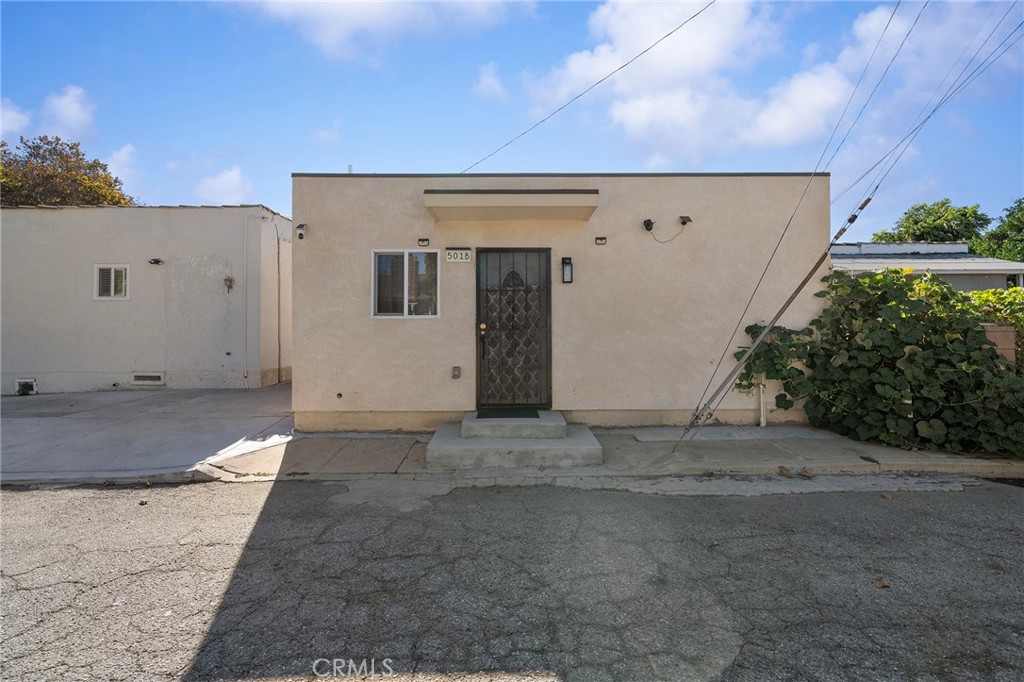 501 W Marshall St Property Photo 3
