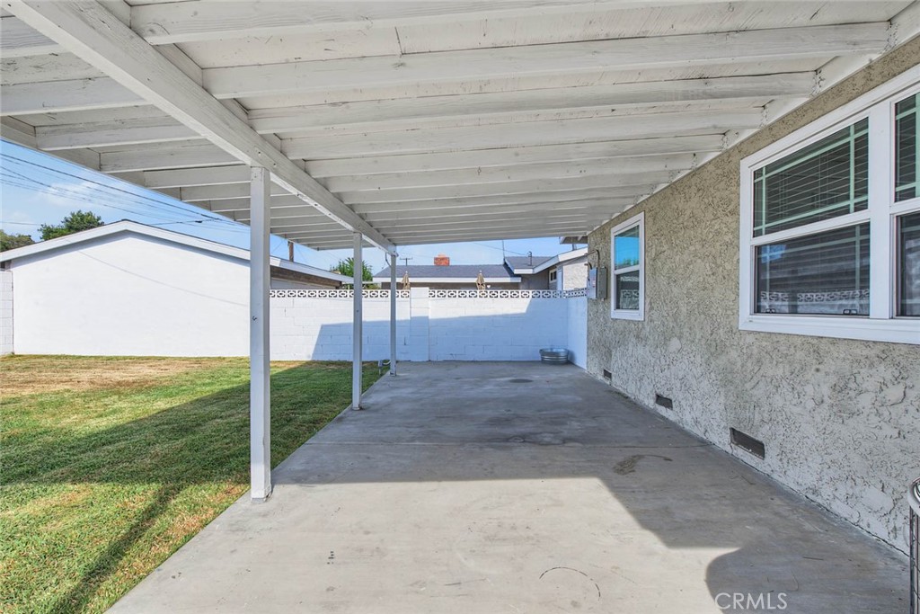 817 S Lope Property Photo 32
