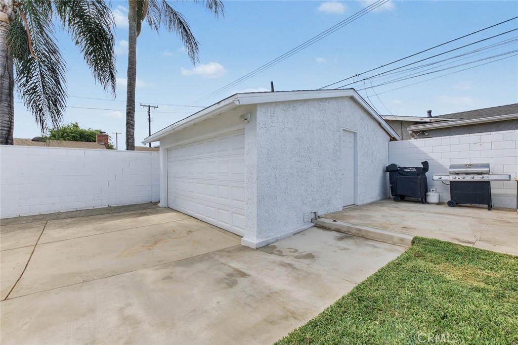817 S Lope Property Photo 35