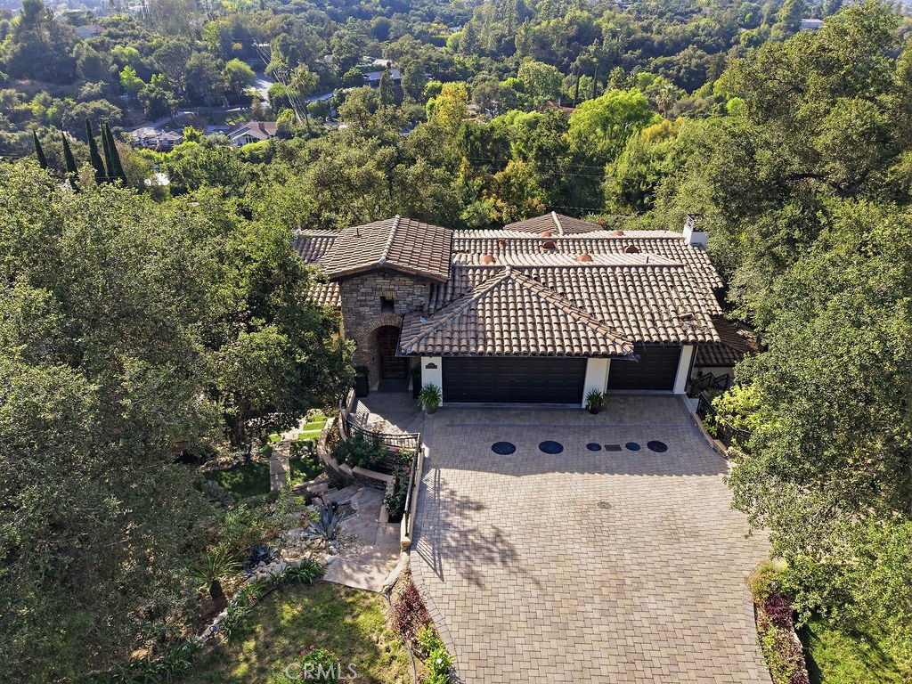 921 Monarch Property Photo 60