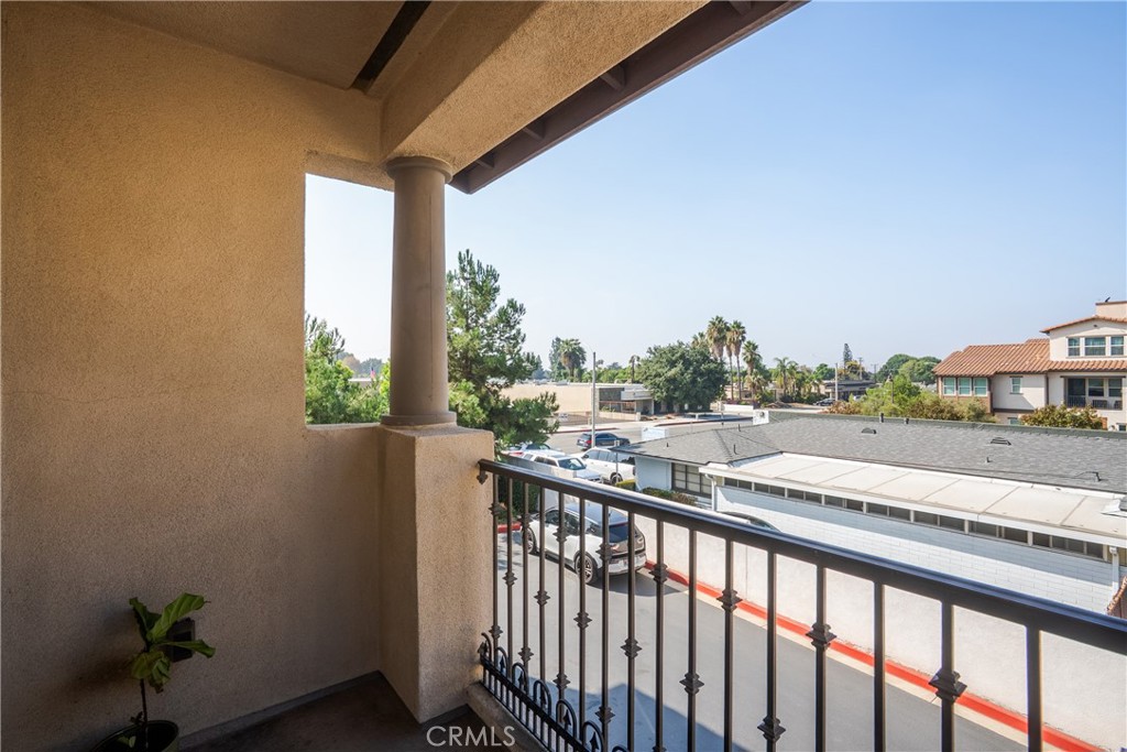 545 W Foothill 85 Property Photo 24