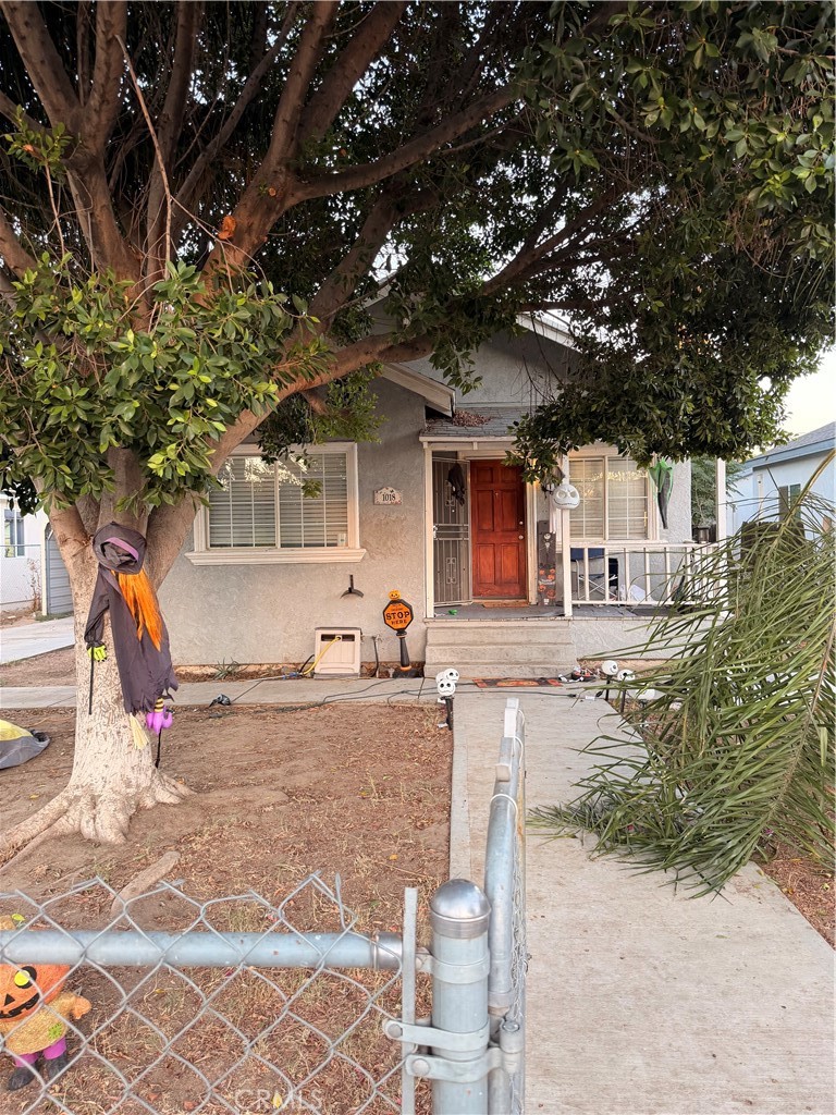 1018 6th Property Photo 1