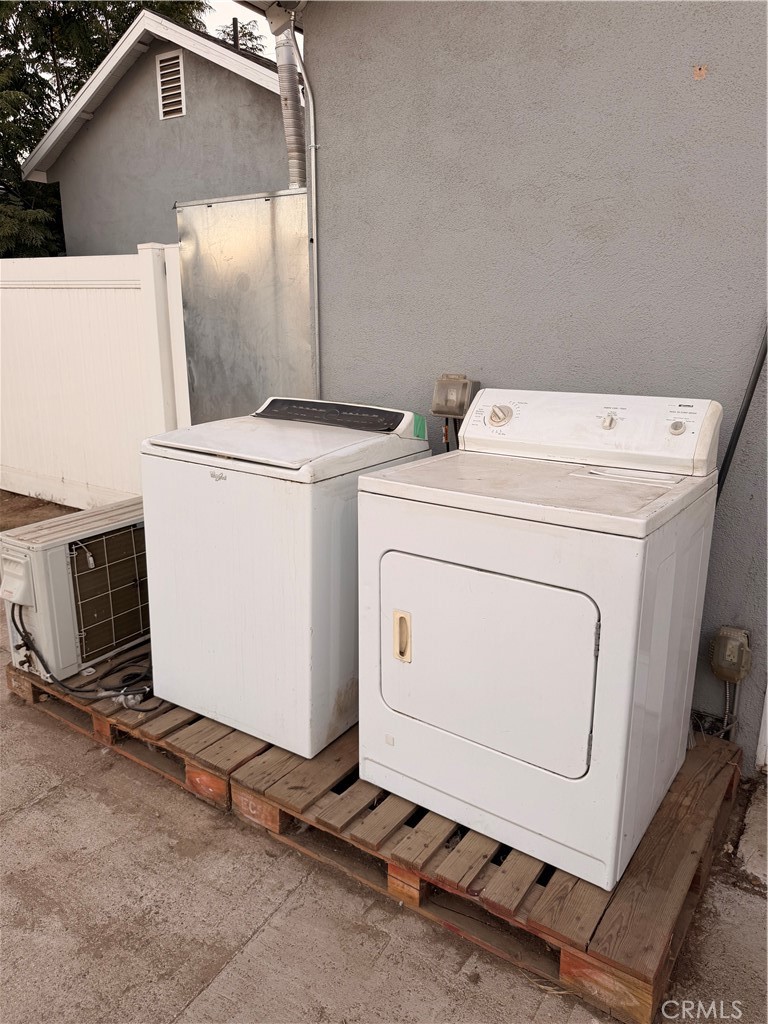 1018 6th Property Photo 19