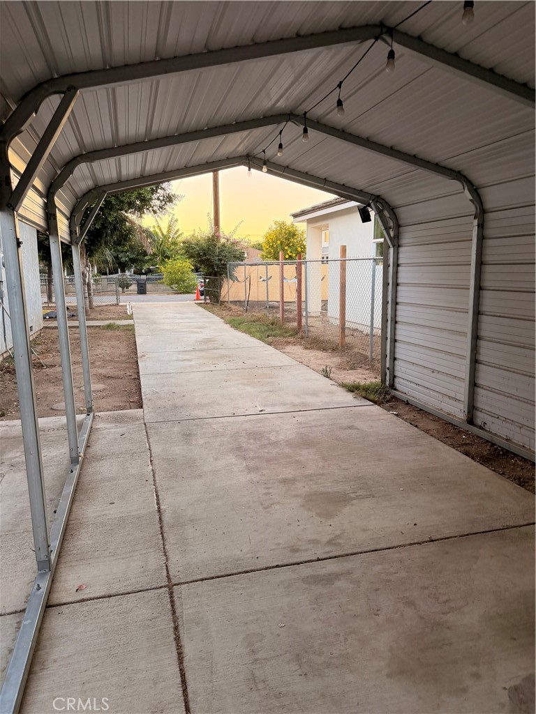 1018 6th Property Photo 20