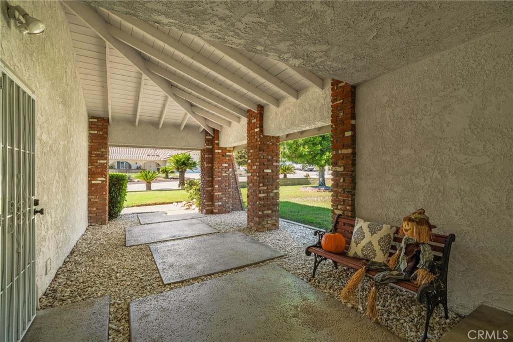 5439 Sard Street Property Photo 7