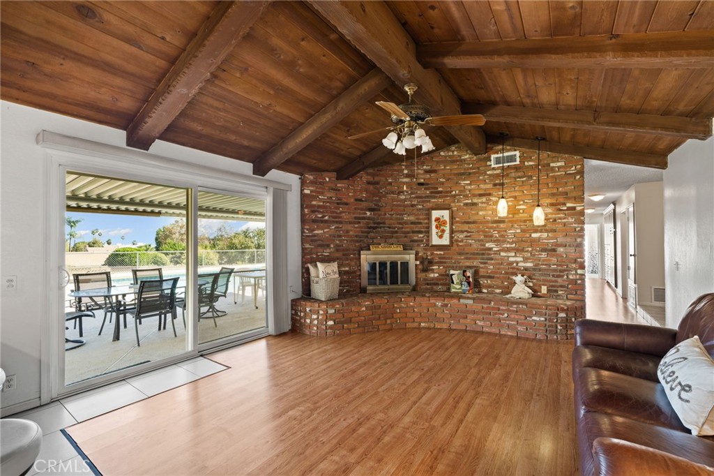 5439 Sard Street Property Photo 14