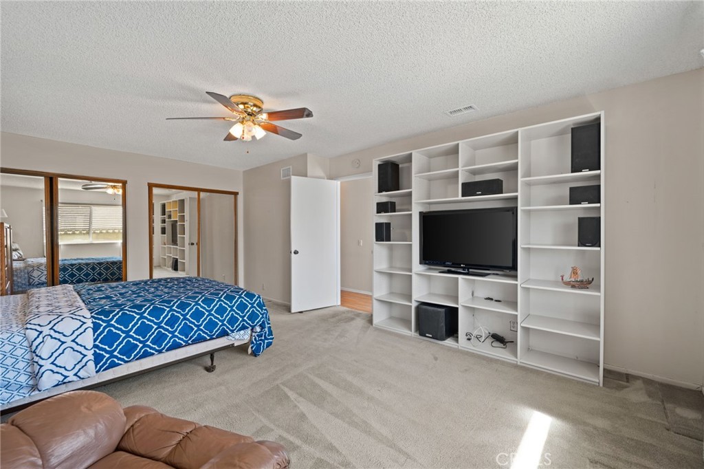 5439 Sard Street Property Photo 25
