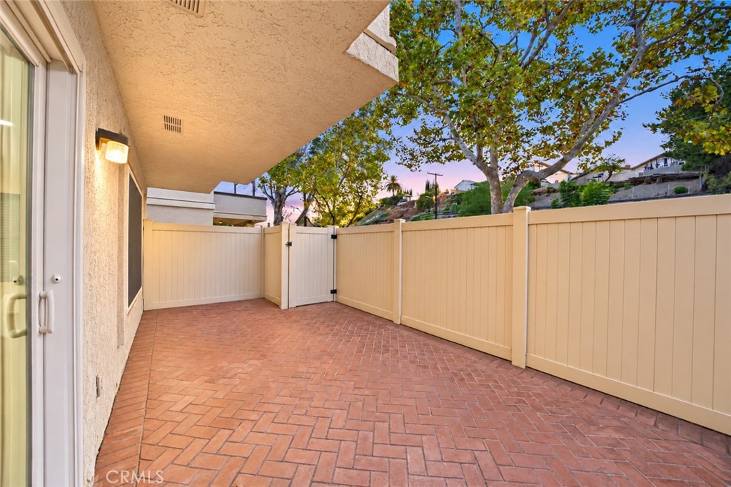 420 Golden Springs Drive Property Photo 25