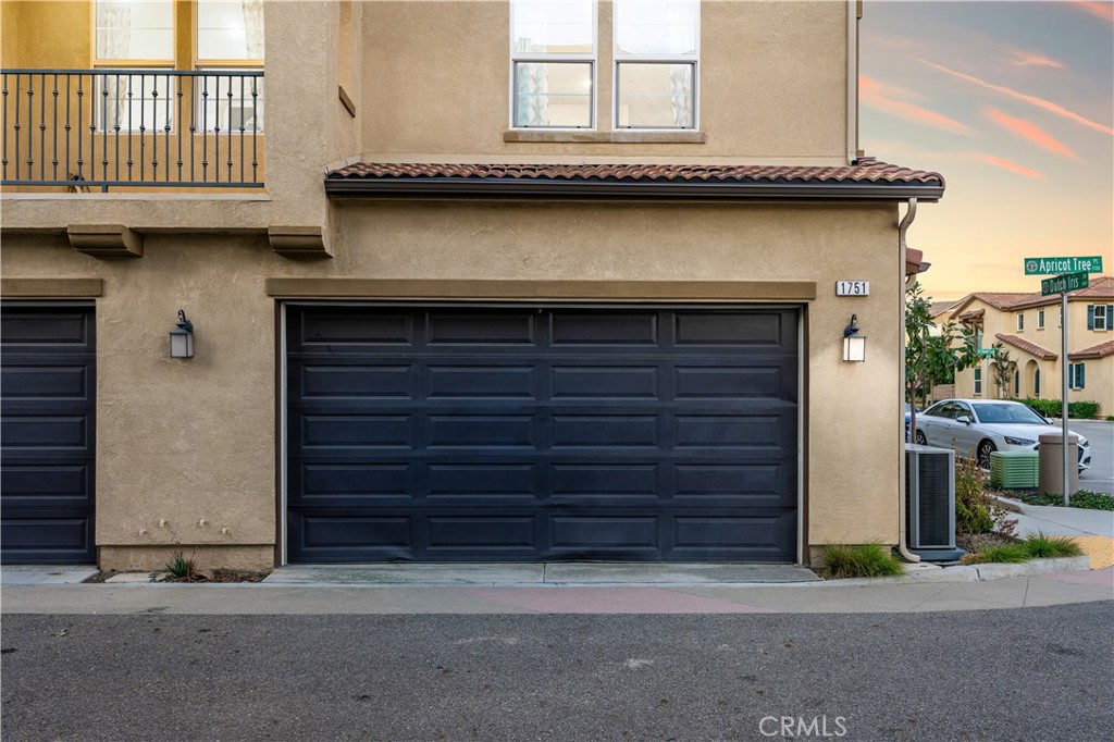 1751 Apricot Tree Place Property Photo 31
