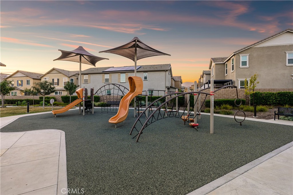 1751 Apricot Tree Place Property Photo 42