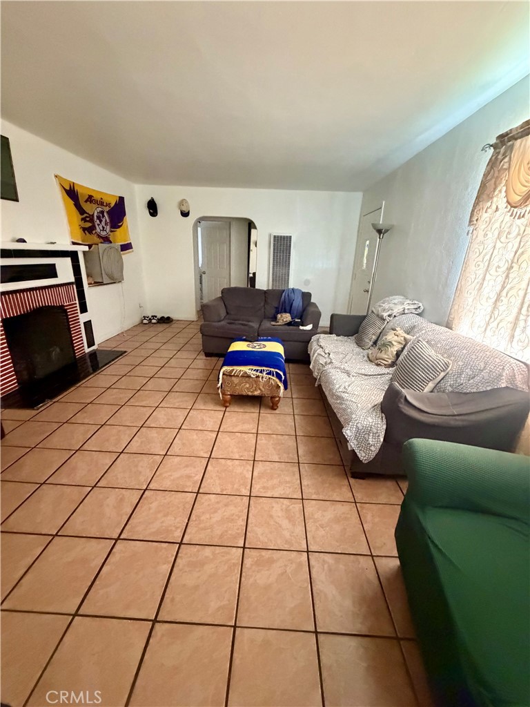 1060 Myrtle Drive Property Photo 6