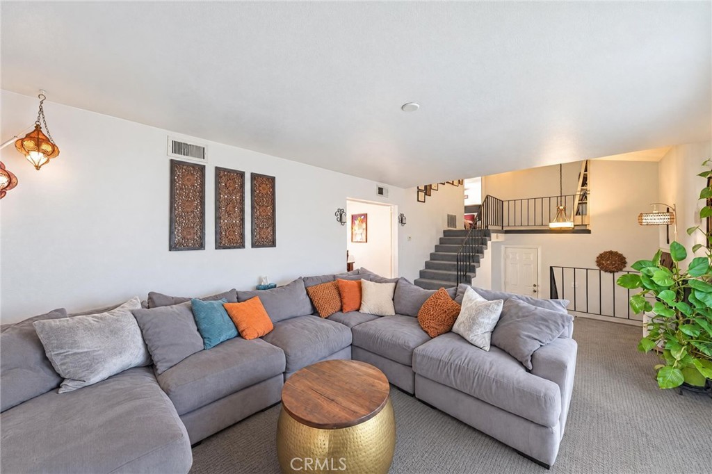 5417 Monte Property Photo 8