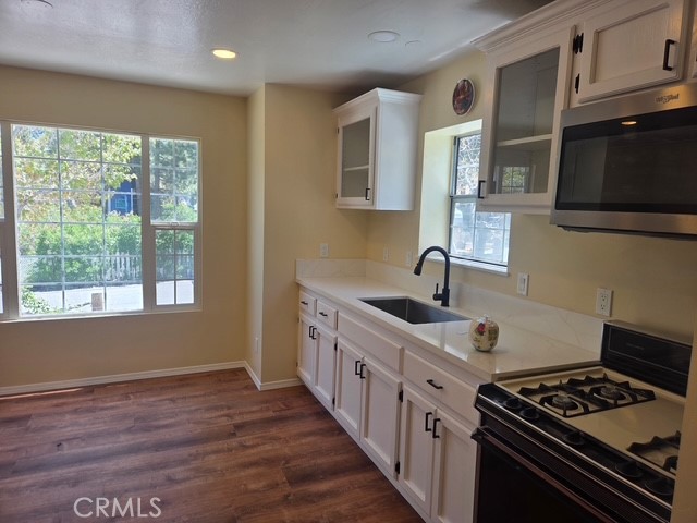 158 Leonard Property Photo 2