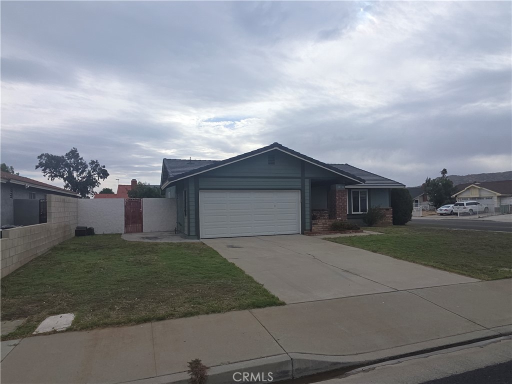14742 Aruba Property Photo 4