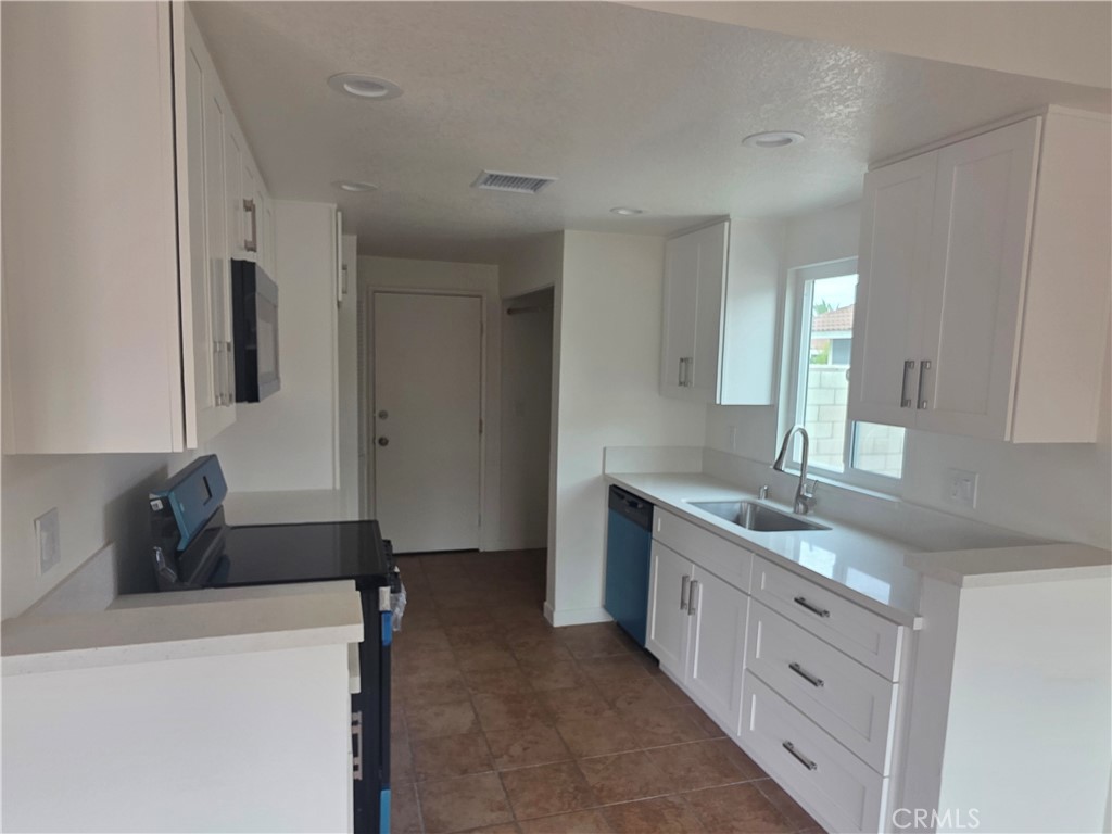 14742 Aruba Property Photo 12