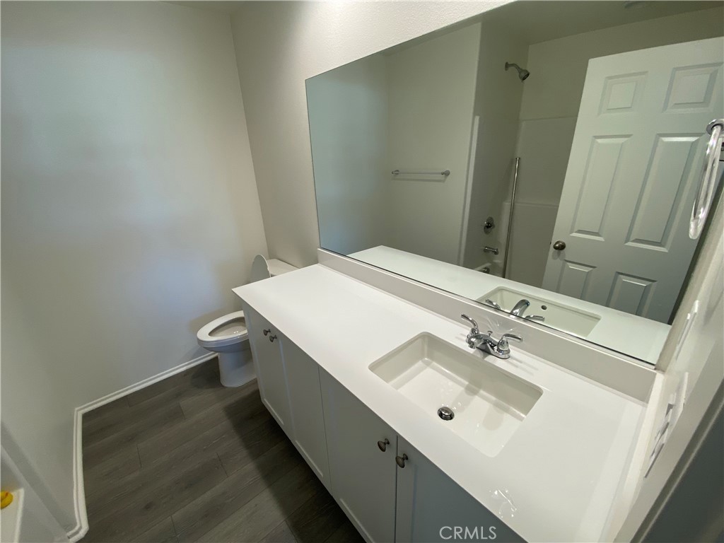 719 S Pine Property Photo 4