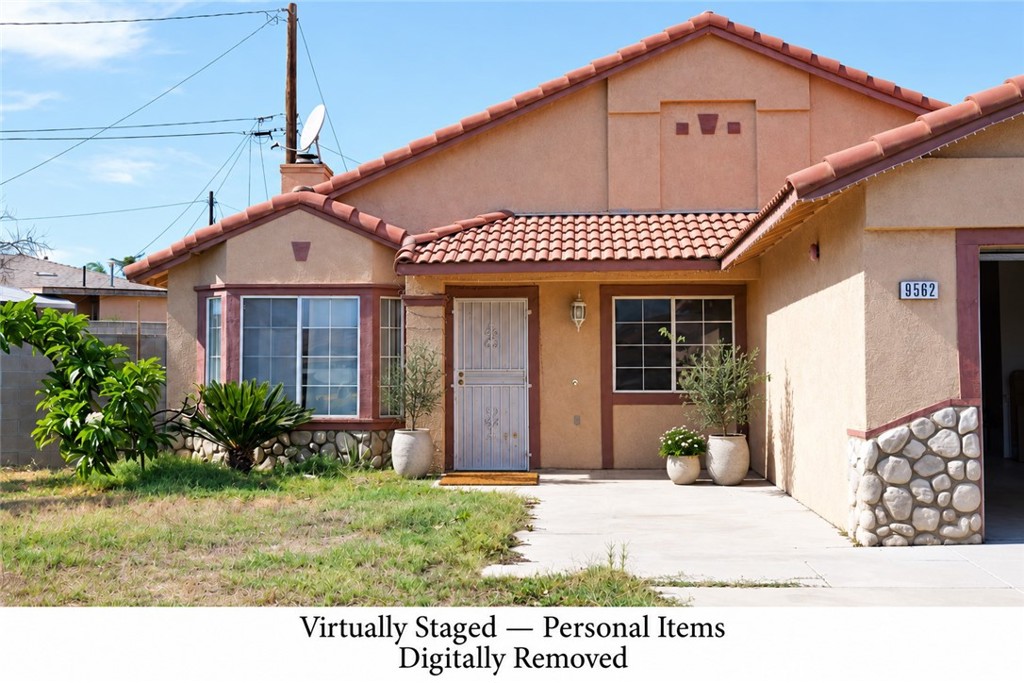 9562 Sultana Property Photo 2