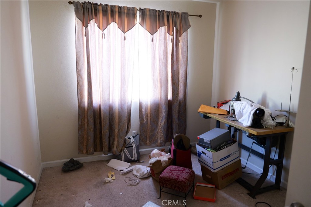 9562 Sultana Property Photo 21