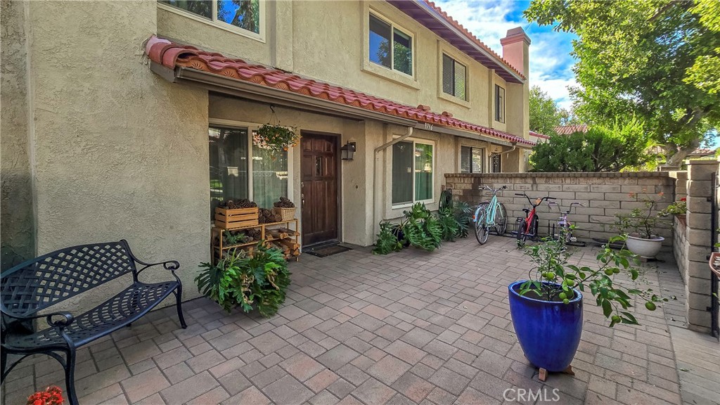 9756 Louise Way Property Photo 2