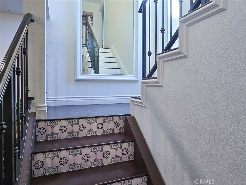 9756 Louise Way Property Photo 11