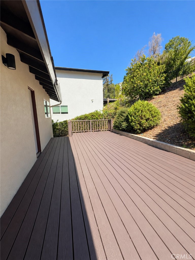 5144 Don Pio Property Photo 9