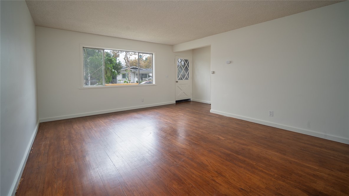 520 E Adele Property Photo 14