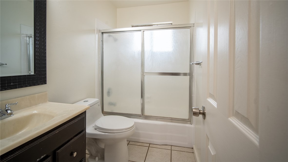 520 E Adele Property Photo 15