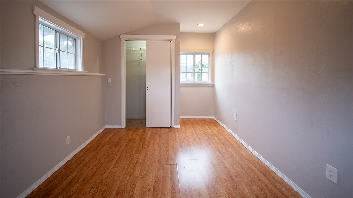 520 E Adele Property Photo 31