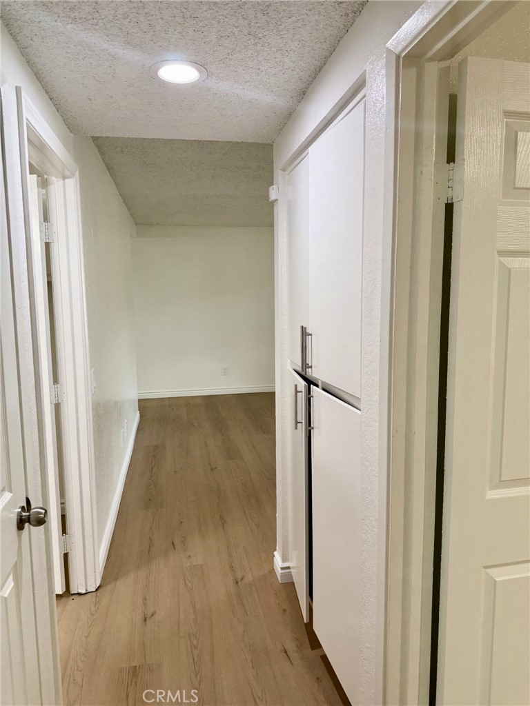 2227 Mentone Boulevard B Property Photo 5