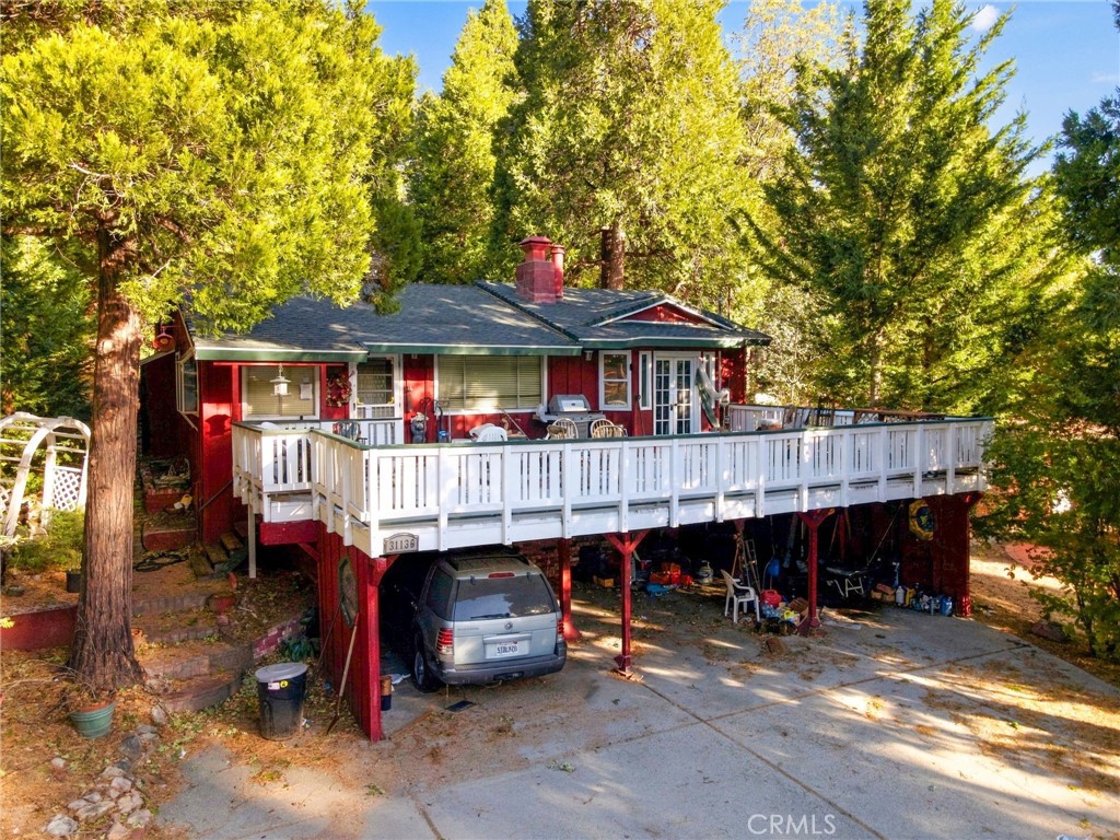 31136 Mountain Oak Drive Property Photo 1