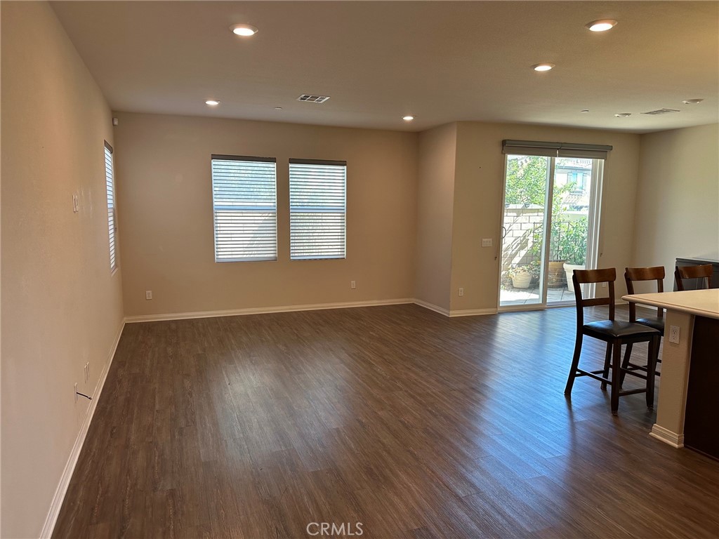 888 Julie Place Property Photo 2