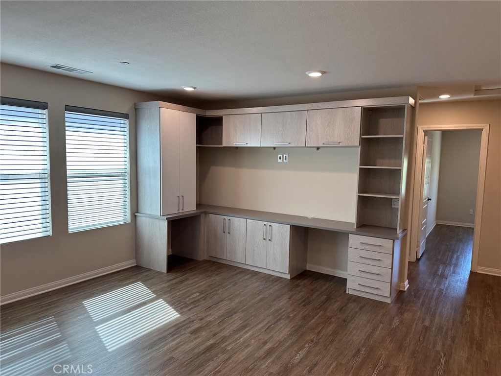 888 Julie Place Property Photo 12