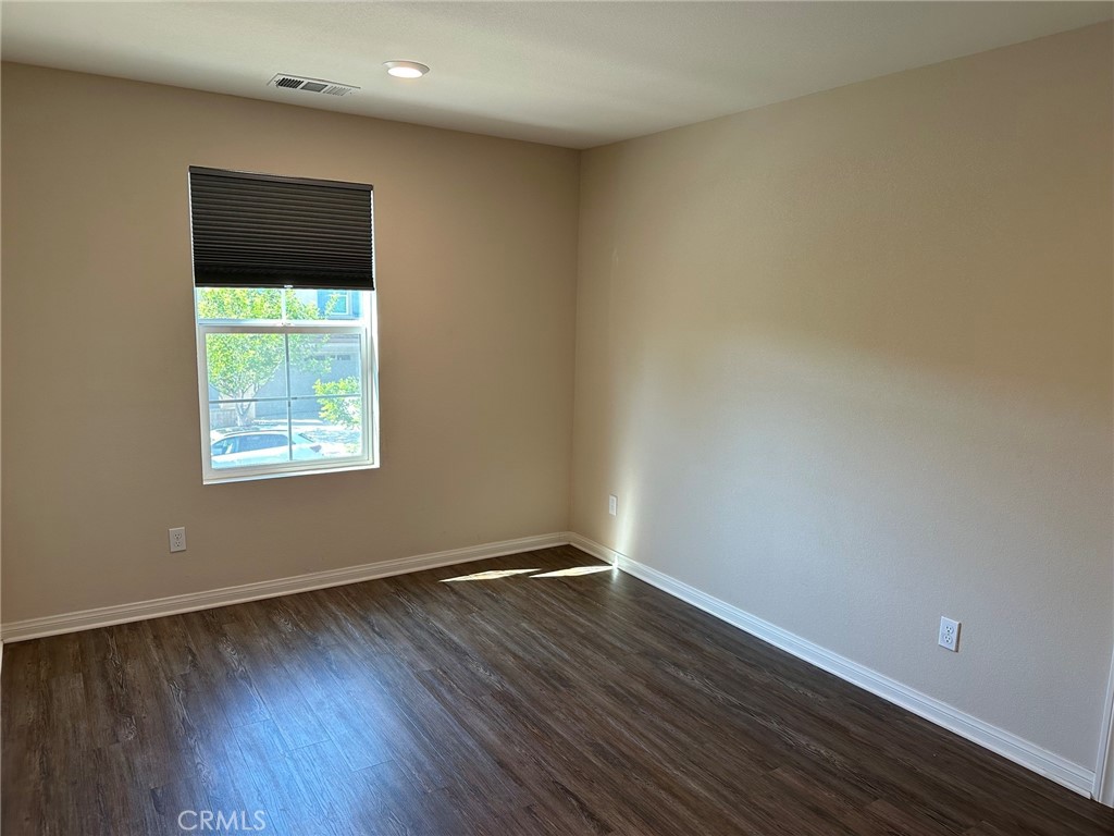 888 Julie Place Property Photo 13
