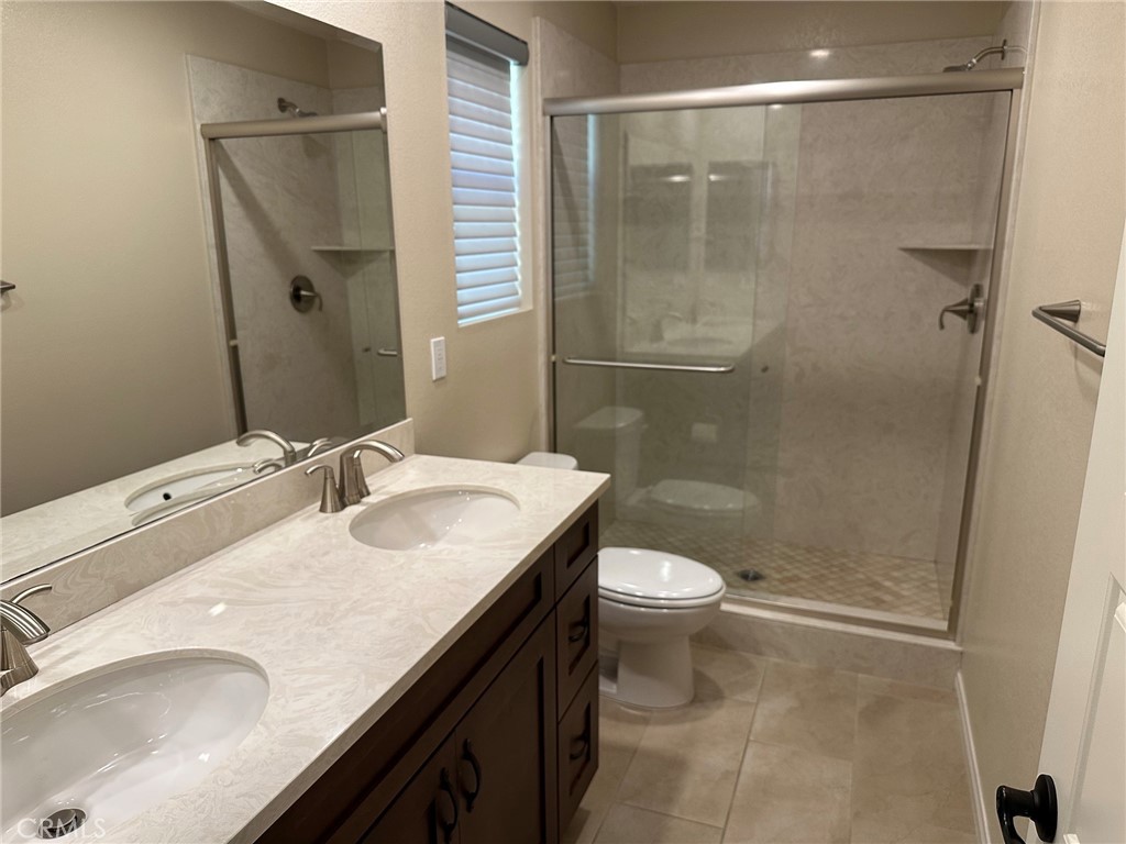 888 Julie Place Property Photo 15