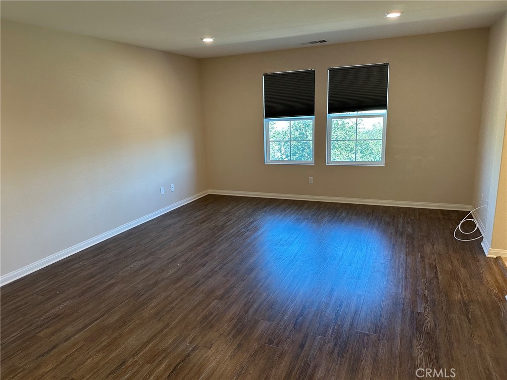 888 Julie Place Property Photo 17