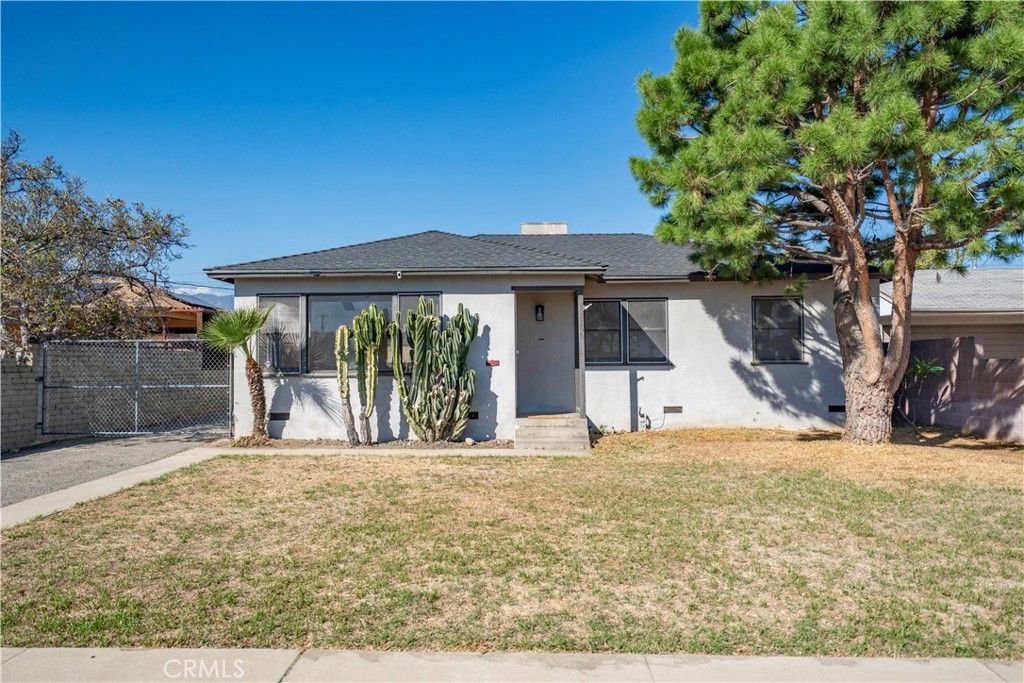 829 Sycamore Court Property Photo 1
