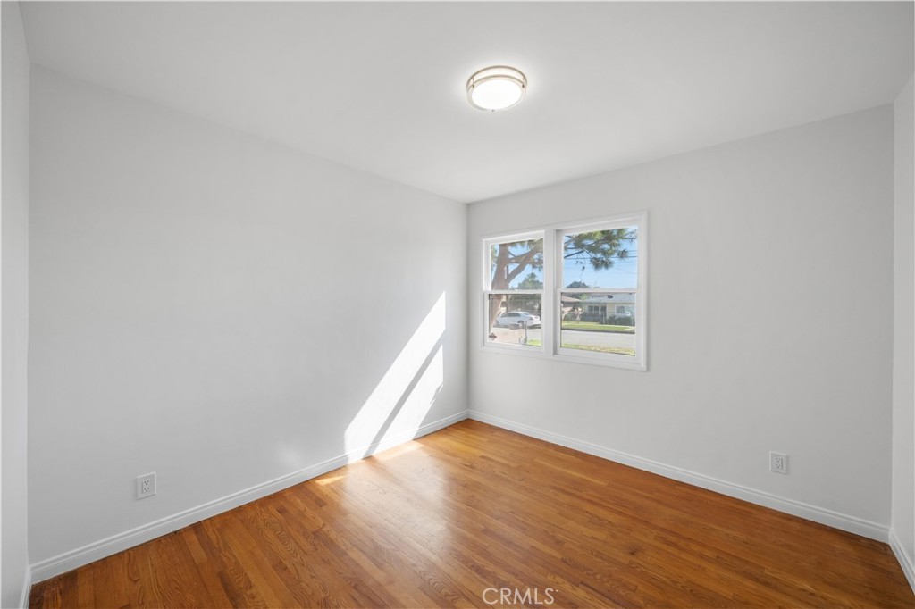 829 Sycamore Court Property Photo 17