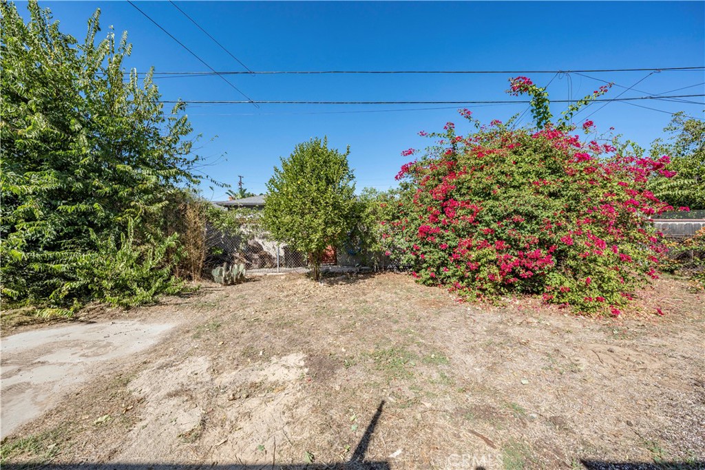 829 Sycamore Court Property Photo 23