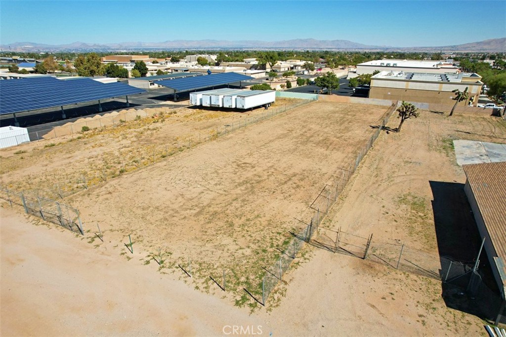 25 Tamarisk Avenue Property Photo 3