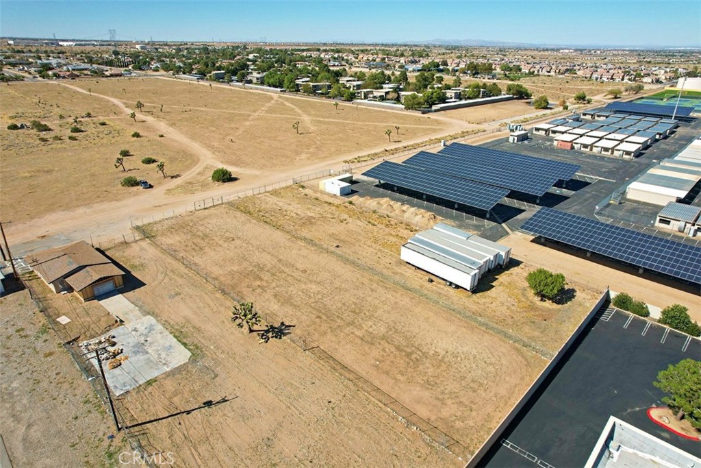 25 Tamarisk Avenue Property Photo 6